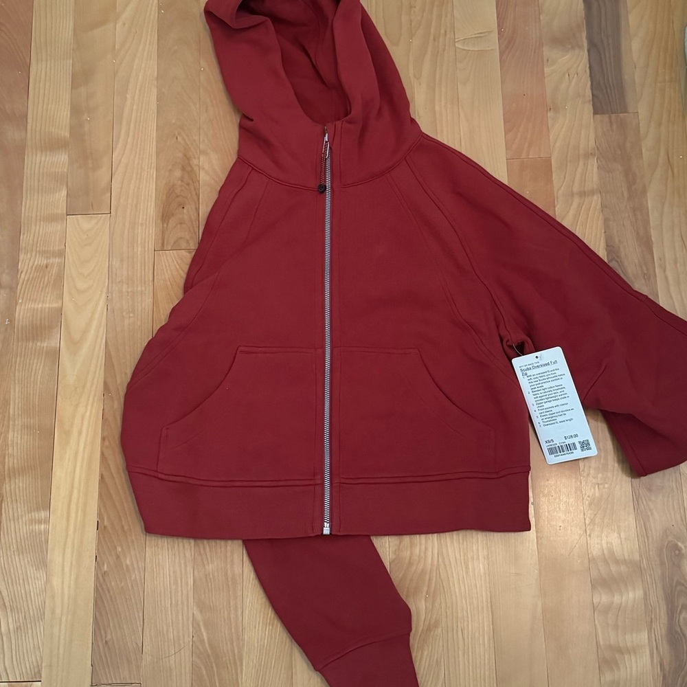 Lululemon scuba